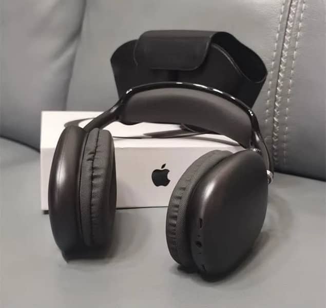 Apple Headphone 1