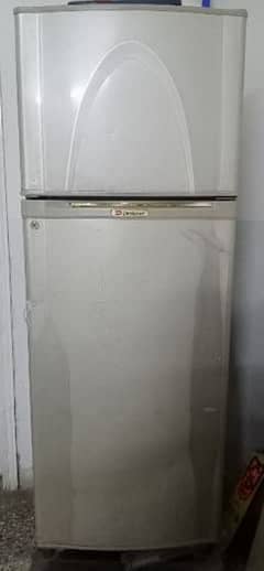 Dalawance fridge for sale