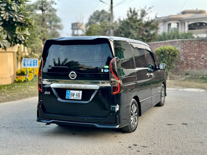 Nissan  SERENA E-POWER HIGHWAYSTAR 2020 5