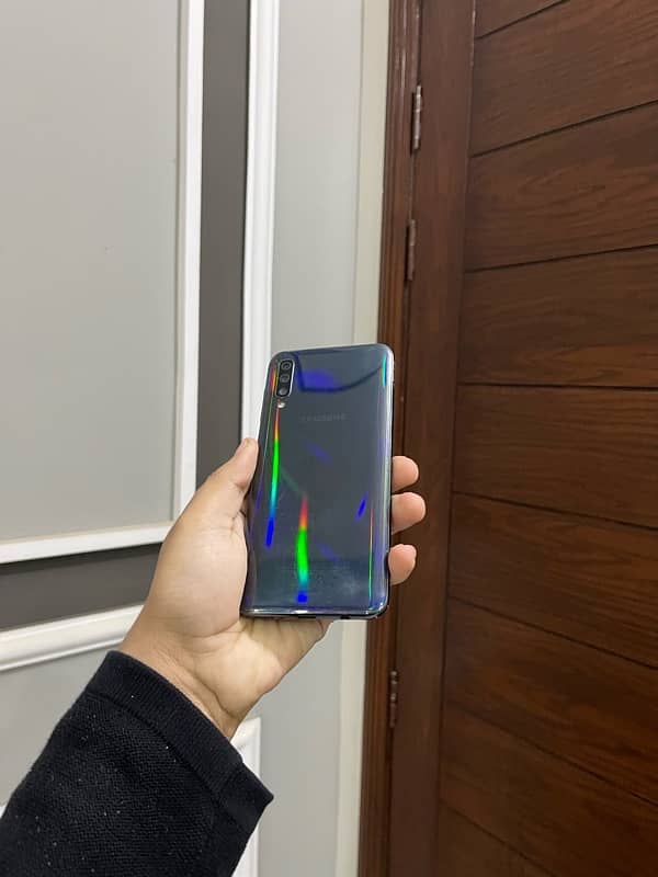 Samsung Galaxy a50 PTA aproved like new 2