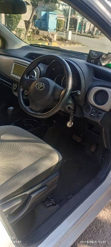 Toyota Vitz 2017 6