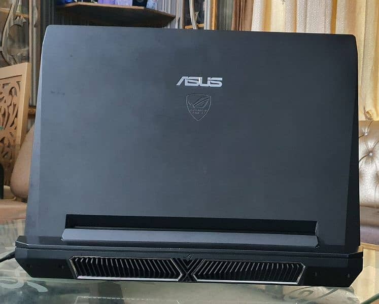 Asus Gaming Laptop 19