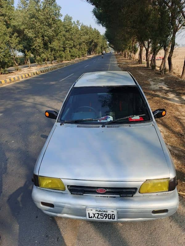 Kia classic 2001 urgent for sale 0