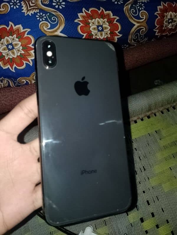 iphone xs max 4