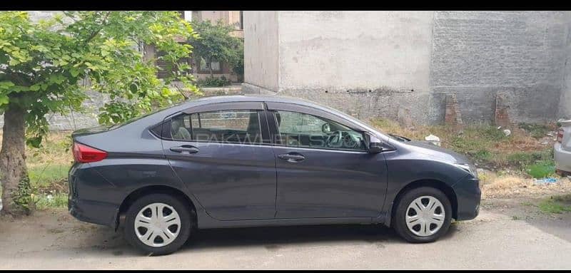 Honda City 2023 4