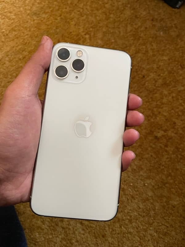 IPHONE 11 PRO(NON PTA) 10/10 0