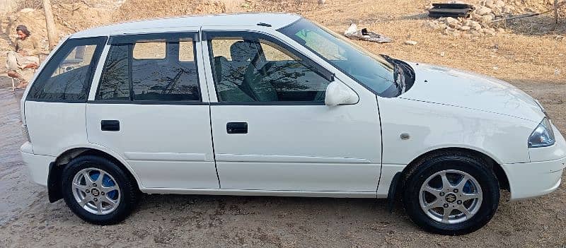 Suzuki Cultus VXLi 2010 11