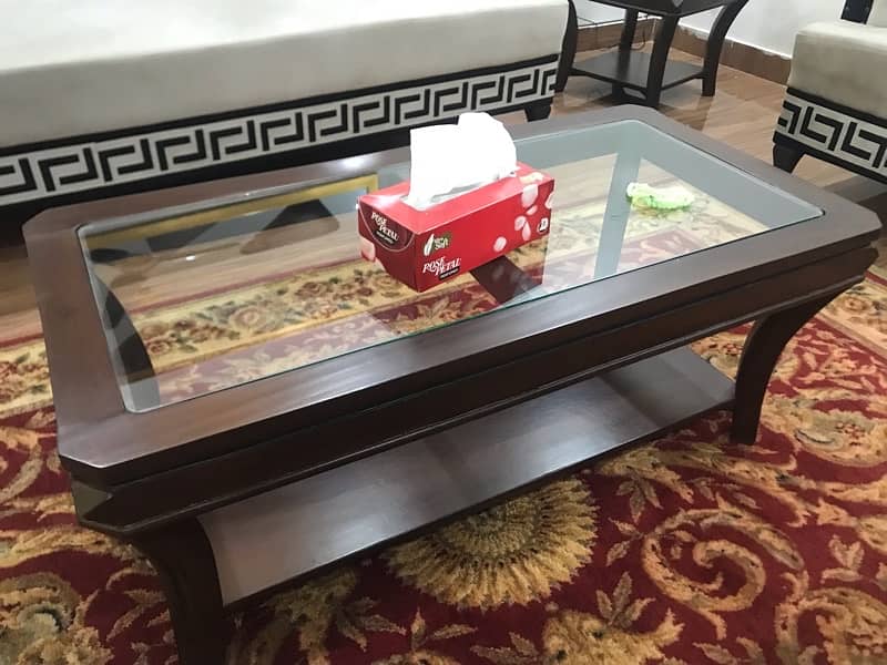 2 side tables and 1 coffee table , 1 center table 4