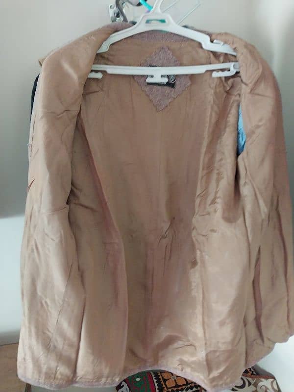 ladies woollen  half coat for sale 2