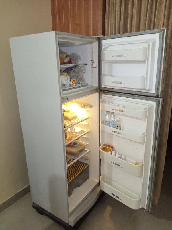 Dawlance refrigerator 9188D 2