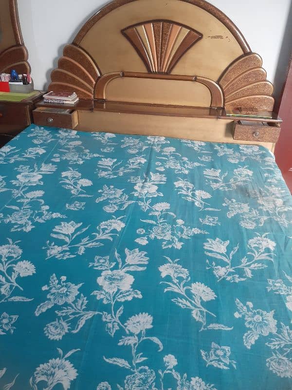 Double bed for sale 0