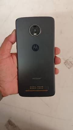 MOTO Z4 128 GB P. T. A Approved