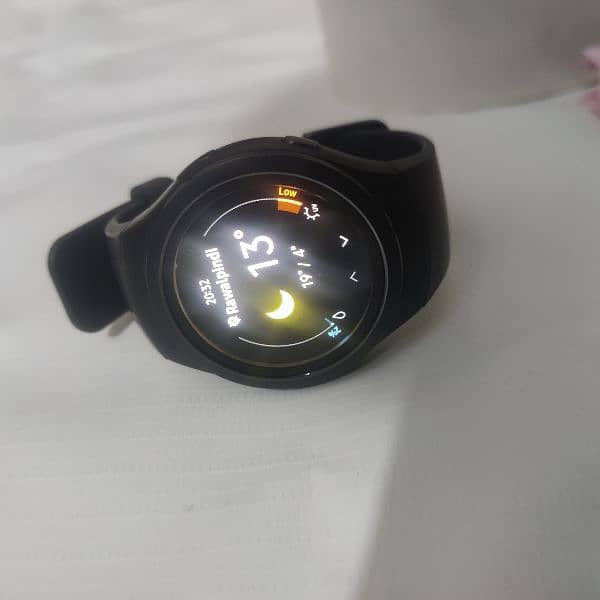 Samsung Gear S2 Smart Watch 7