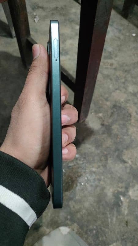 oppo reno 11f 3