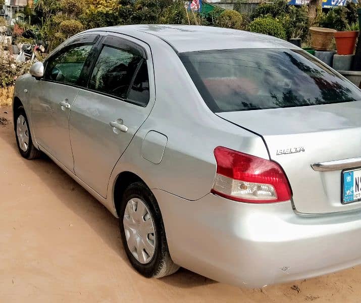 Toyota Belta 2008 3