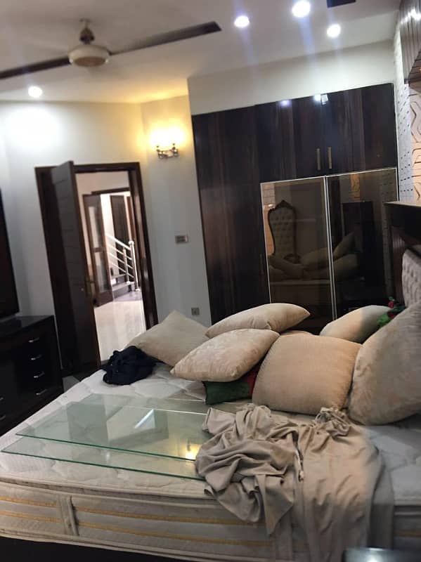 8 Marla Fully Furnished -House Available For Rent In Umar Block Bahria Town Lahore 4