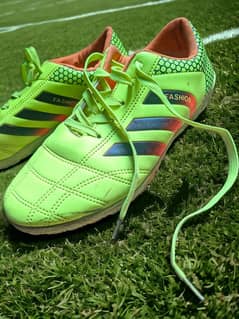 Football shoes aslo for fashion, urgent sale