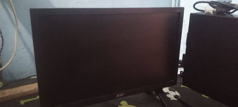 Acer V196HQL 19 Inch Moniter ( Urgent Sell) 0