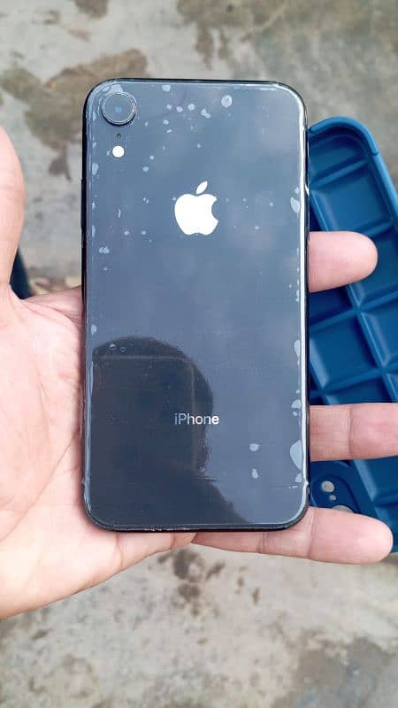 iPhone XR non approved 0