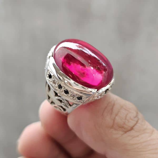 Big 35 Carat Anari Yaqoot Ruby Handmade Silver Ring 1