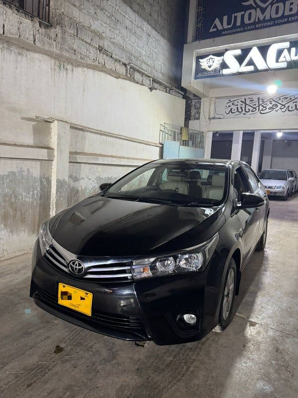 Toyota Corolla Altis Grande 1.8 2015 2