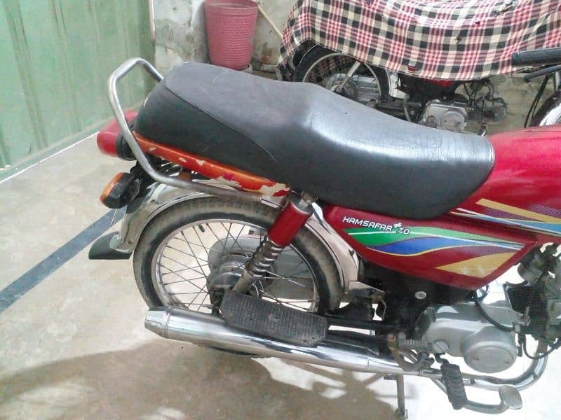 Ravi 70 cc model 2021 O33/3/45/14/8/32) 4