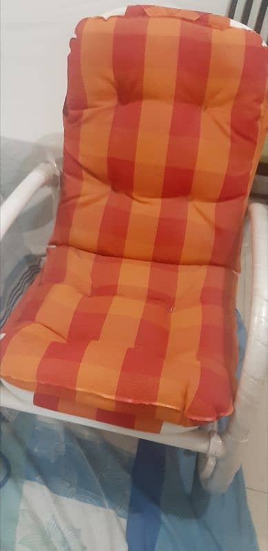 3 lawn chairs urgent sale. imported high quality material 1