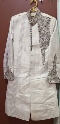 sherwani ,kulla and khusy. new condition. medium size.