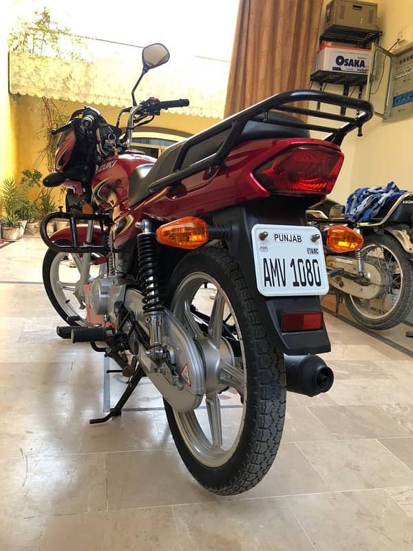 Suzuki 110 GDS brand new condition 2