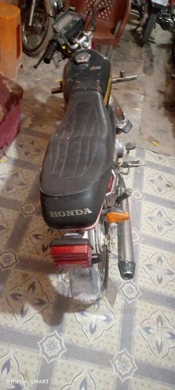 hero 12 model pindi nambar 5