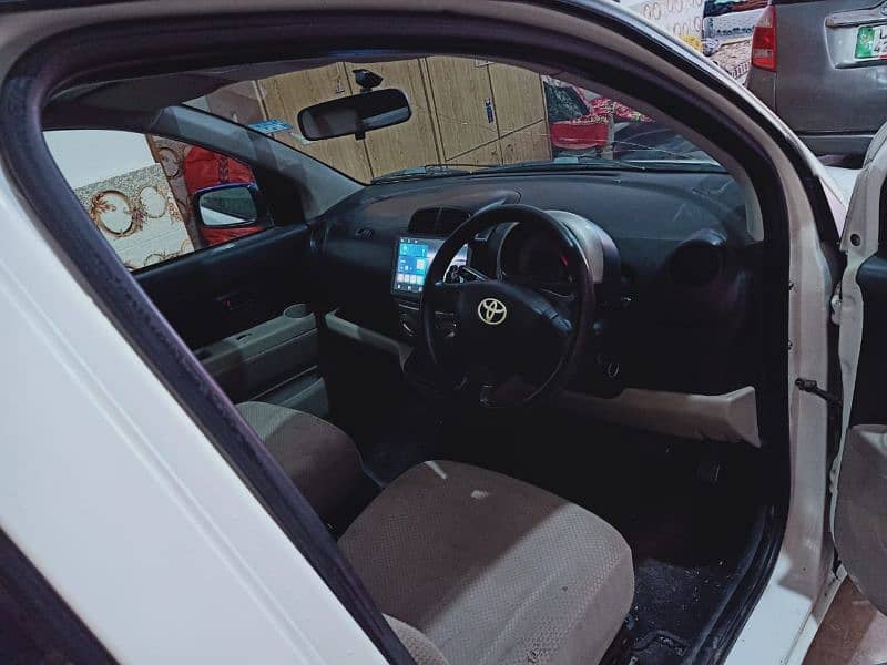 Toyota Passo 2011 5