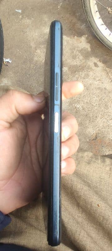 Tecno Camon 18T 5