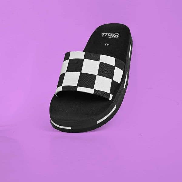 Black Camel Checkered Slippers 1