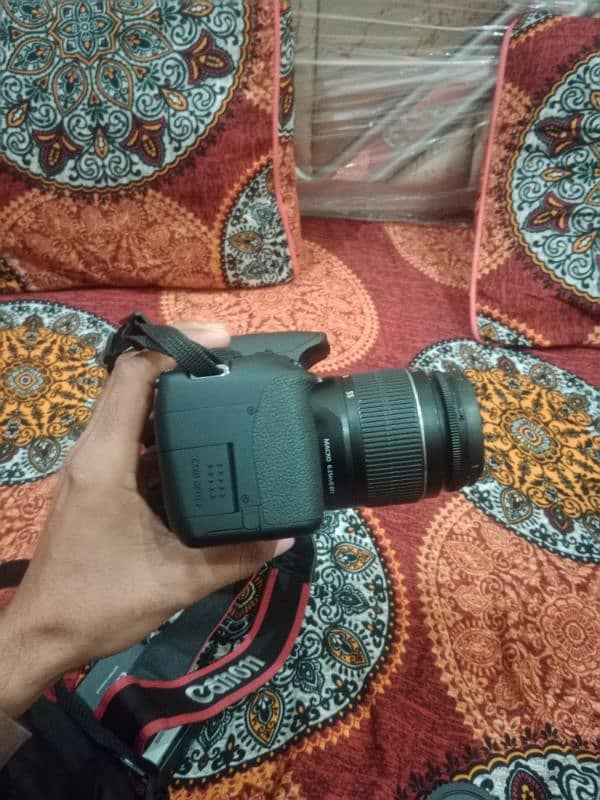 canon 700d with 18-55 lens 2