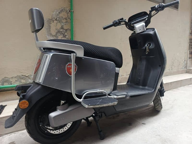 Scooter Metro E8S Pro 10