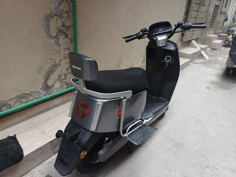 Scooter Metro E8S Pro 12