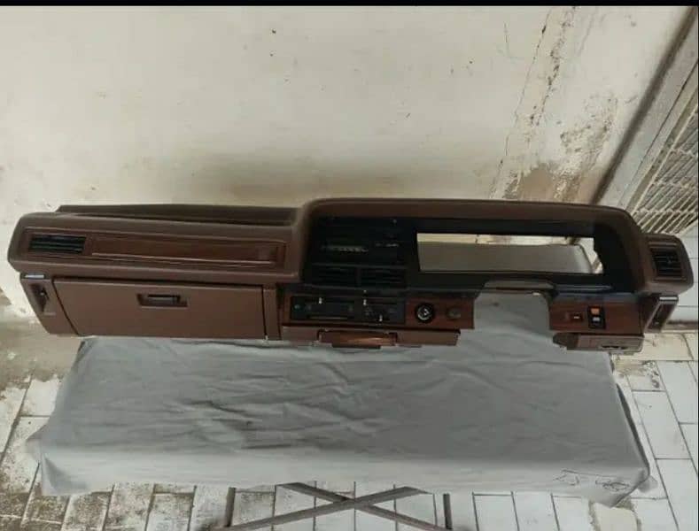 Toyota Corolla 1982 Dashboard, car accessories, spare parts, car 5