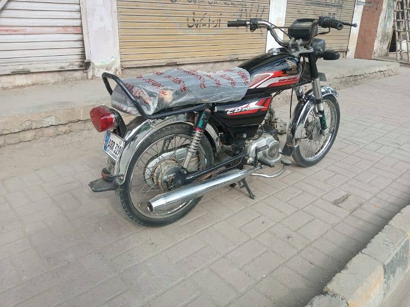 Hi speed 2017 Model Islamabad Number 5