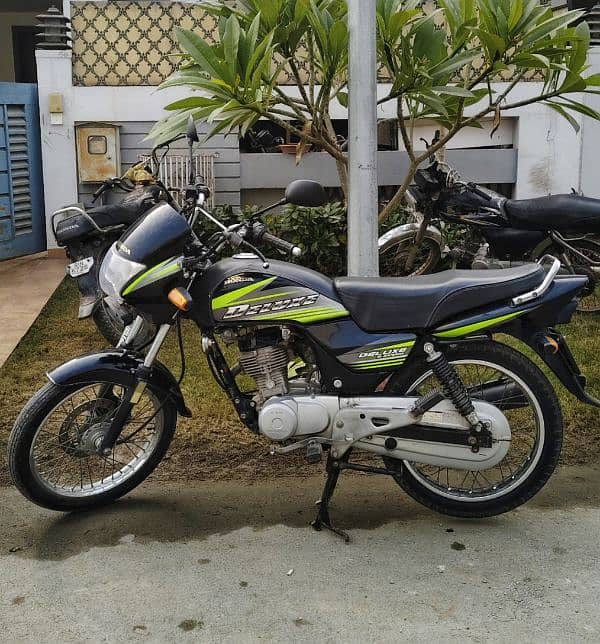 Honda Deluxe 125 5