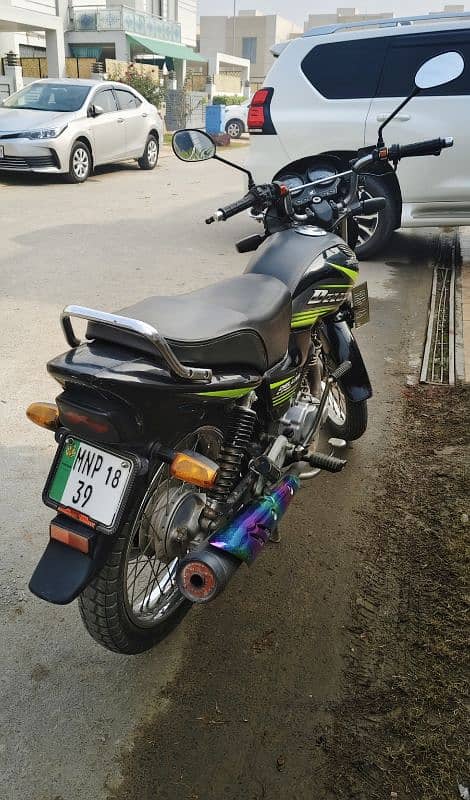 Honda Deluxe 125 7