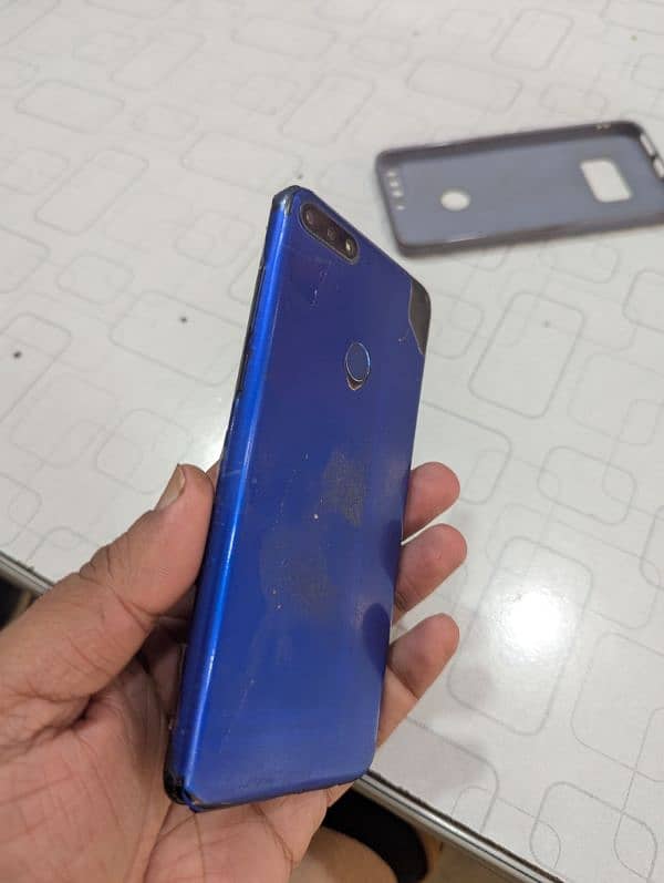 Huawei y7 prime 8/10 condition 8