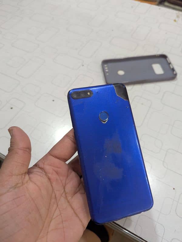 Huawei y7 prime 8/10 condition 9