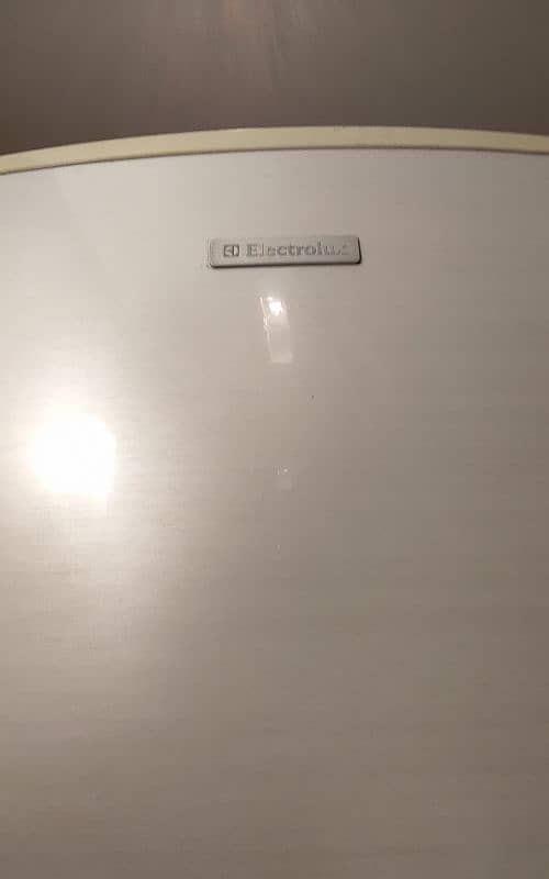 Electrolux fridge large size 1