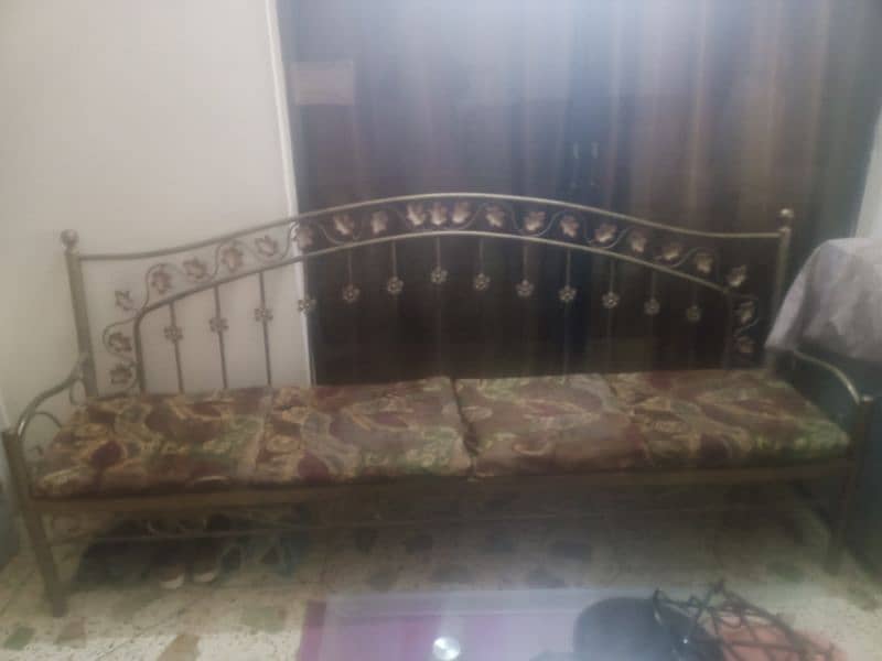 Iron sofa 0