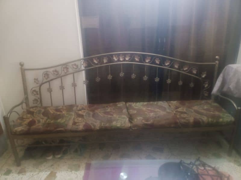 Iron sofa 4