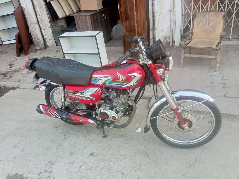 Honda 125 Model 2023 Rawalpindi Number 10