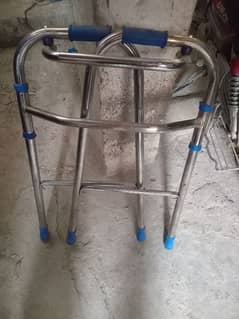 BP opretes  walking stand washroom chair