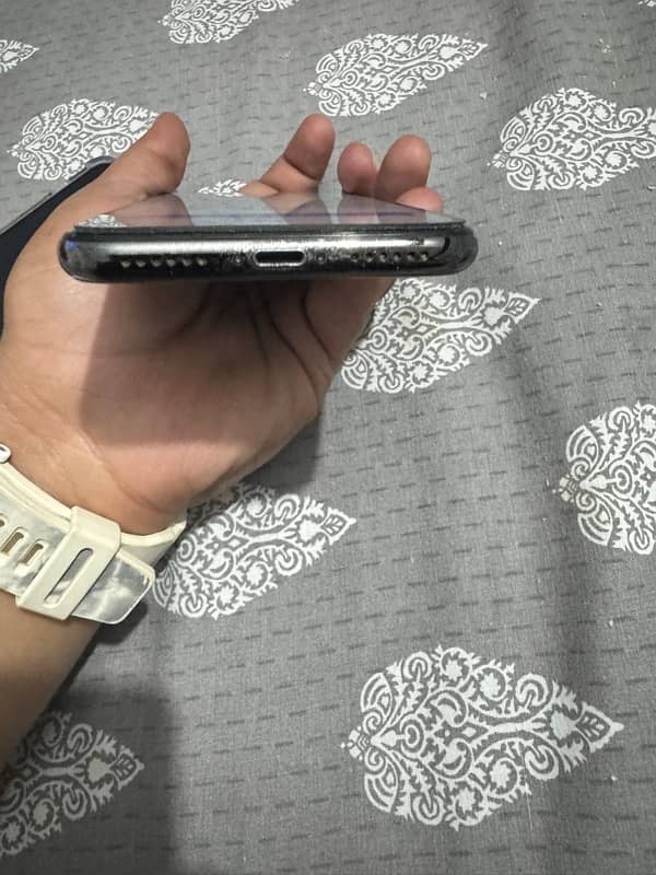 iphone X 256 GB, pta Approved 3