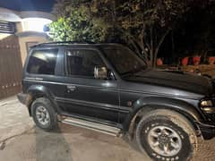 Mitsubishi Pajero 1995