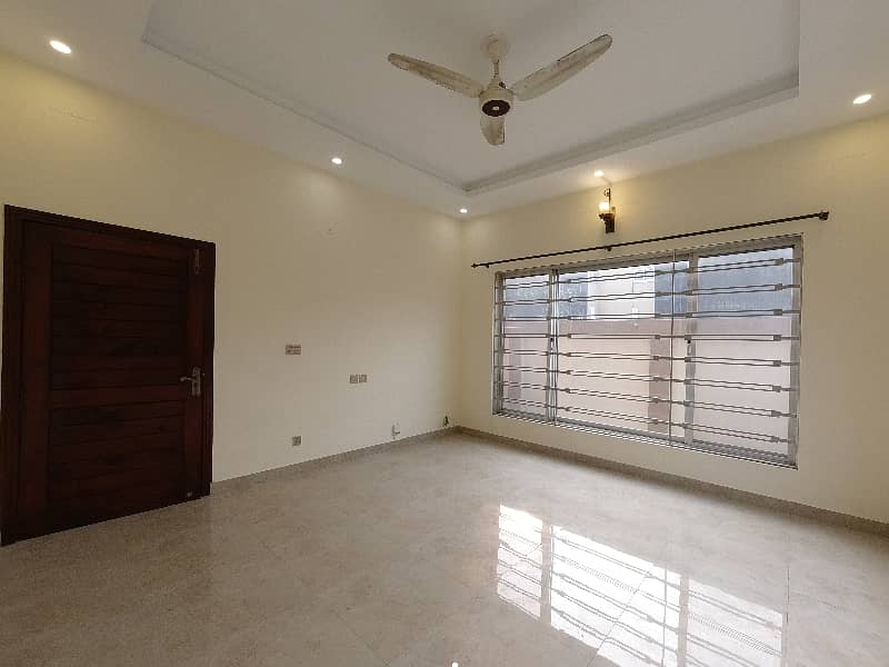 This Is Your Chance To Buy On Excellent Location House In DHA Defence Phase 1 Islamabad 5